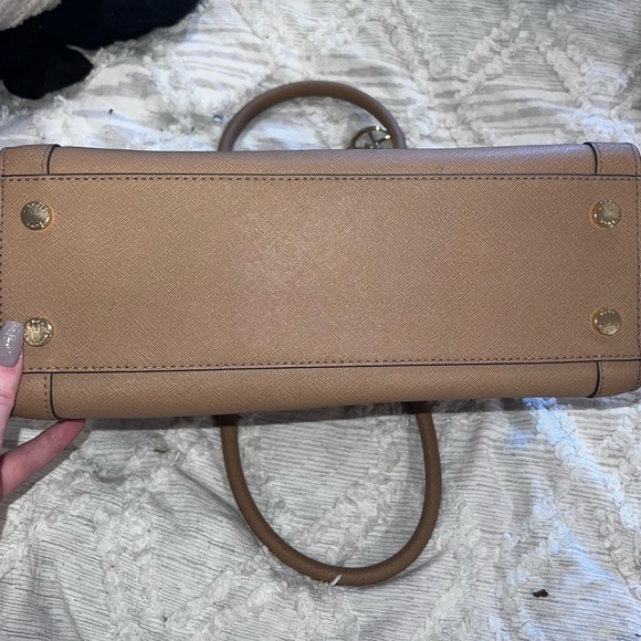 Tan Michael Kors Purse - Picture 7 of 9